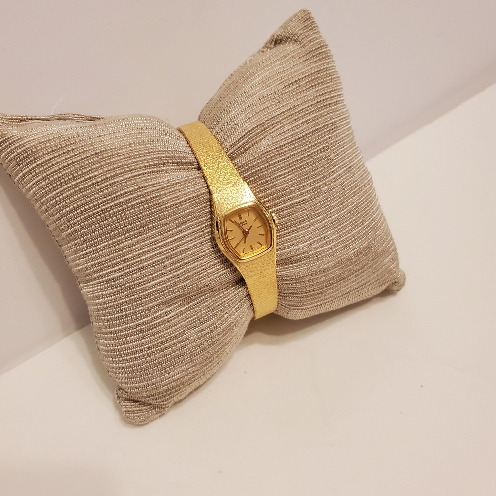 Vintage Ladies Seiko Watch - Picture 2 of 5